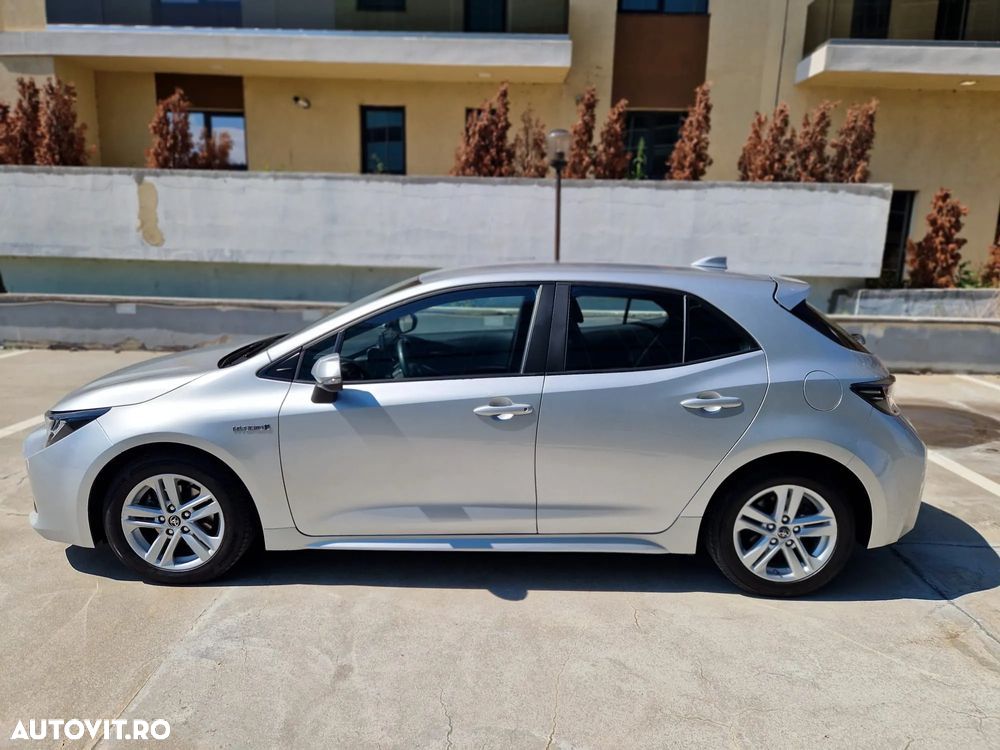 Toyota Corolla 1.8 HSD Business - 1