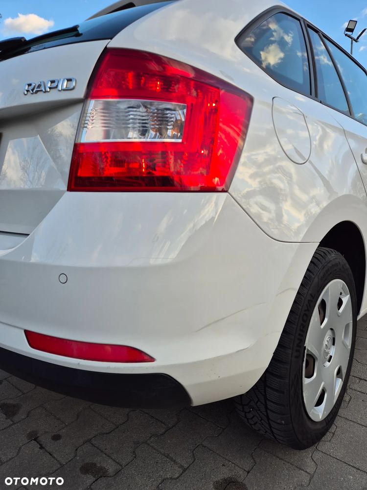 Skoda RAPID 1.6 TDI DPF Ambition Max - 25