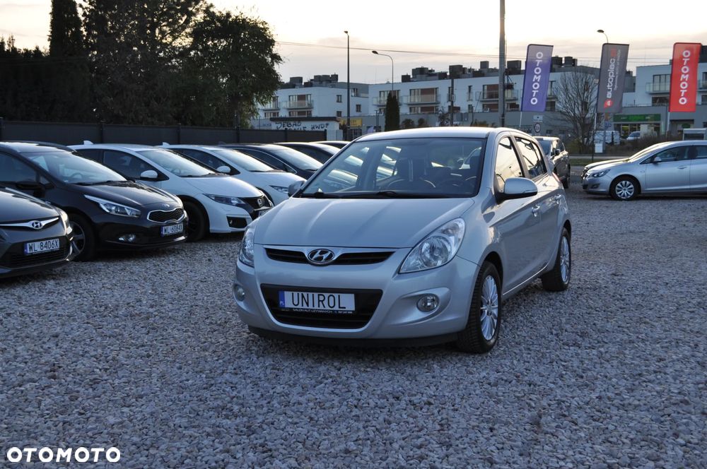 Hyundai i20 1.2 UEFA EURO 2012 Edition - 2