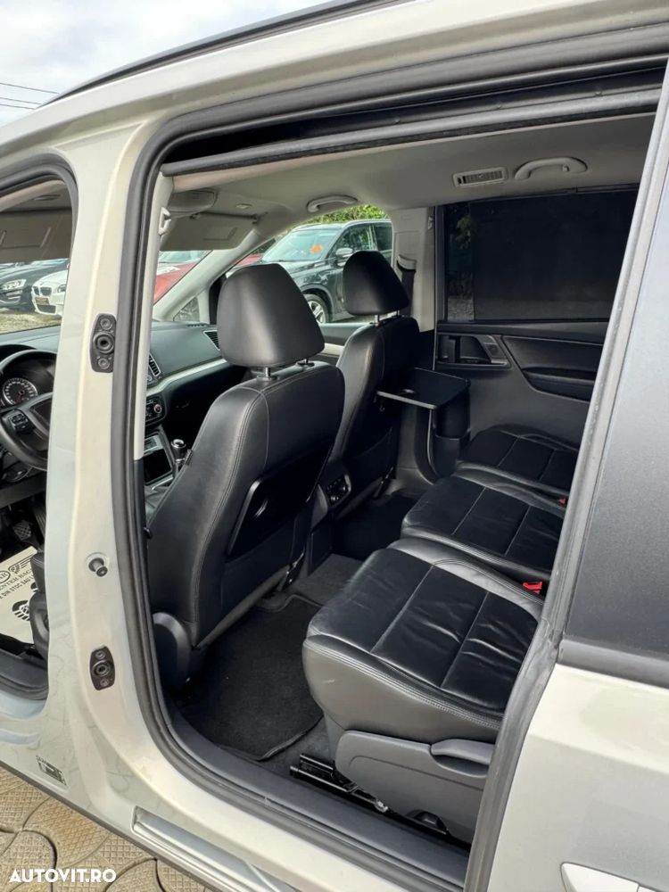 Seat Alhambra 2.0 TDI Ecomotive Sport - 16