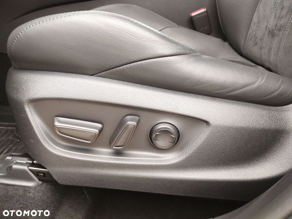 Toyota C-HR 2.0 Hybrid GR Sport - 16