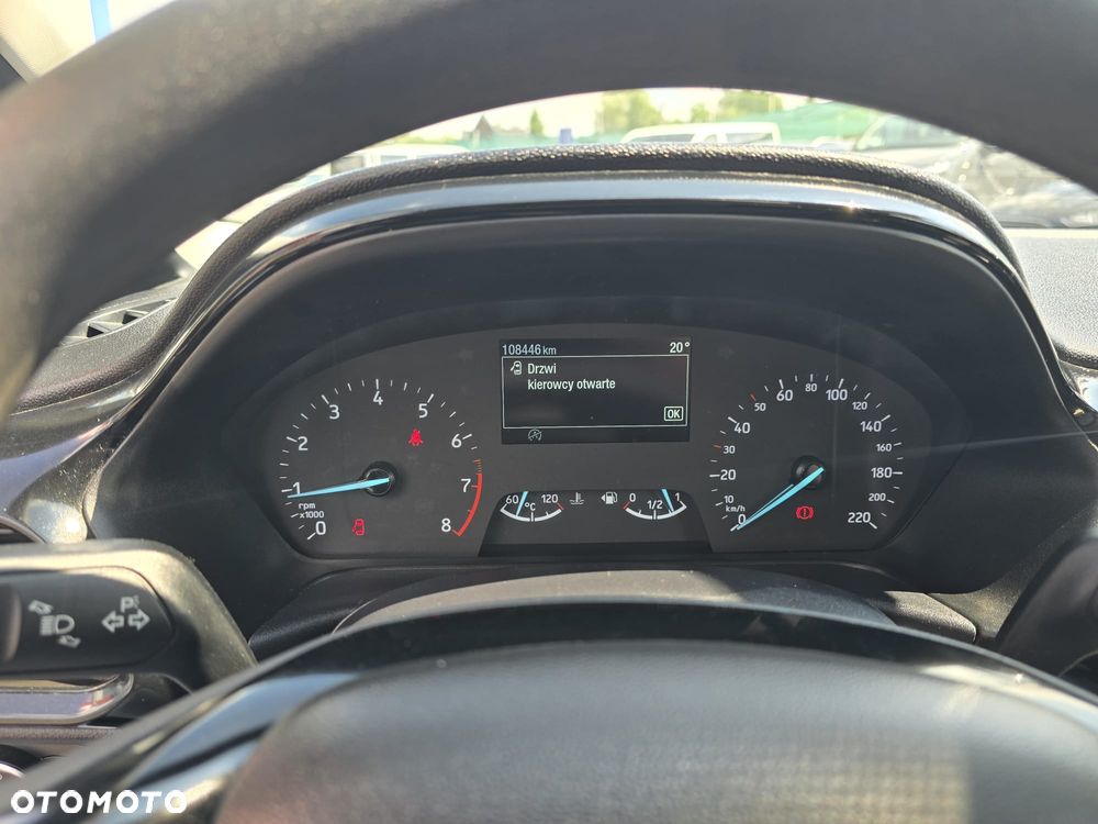Ford Fiesta 1.0 EcoBoost S&S TREND - 9