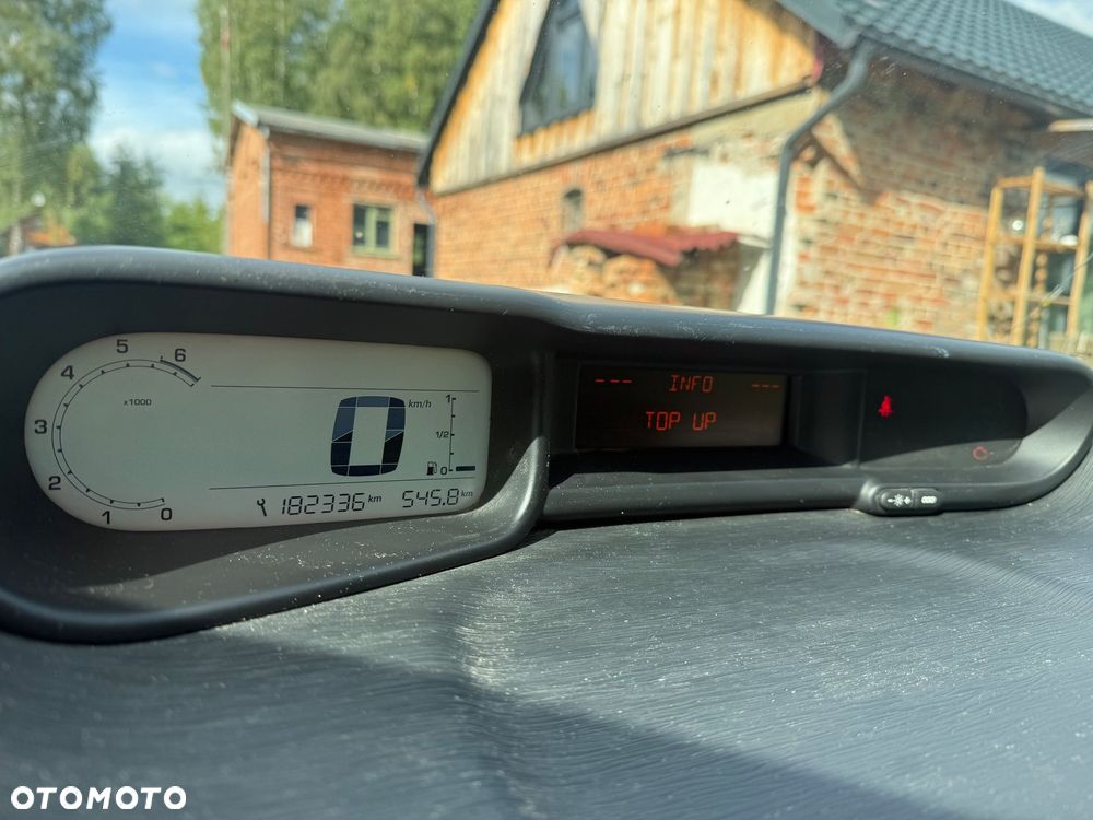 Citroën C3 Picasso 1.6i Seduction - 8