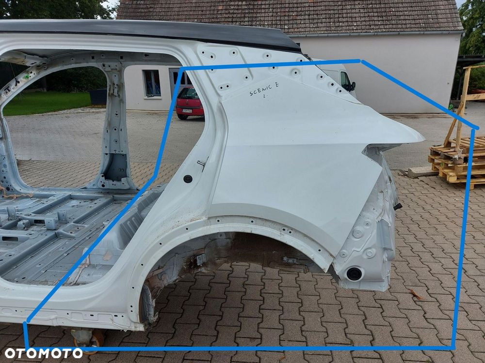 RENAULT Scenic E-Tech V 5 Błotnik tył lewy prawy podłoga wanna bagażnika BIXUI - 1