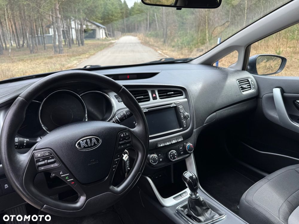 Kia Ceed 1.6 CRDi XL - 10