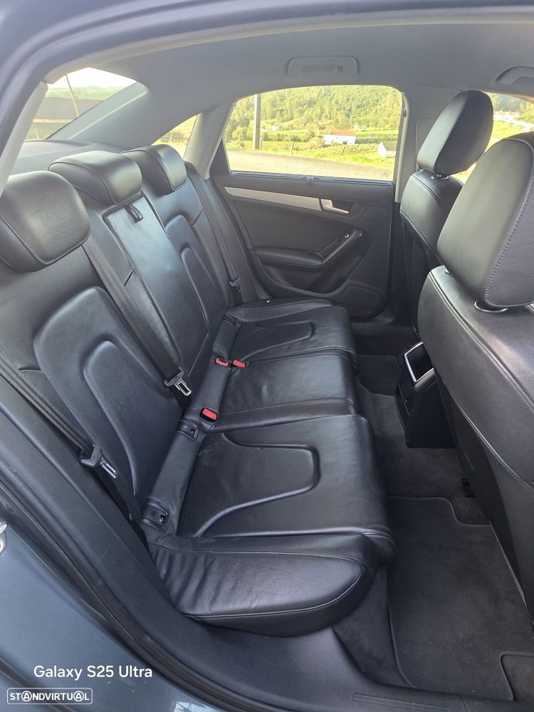 Audi A4 2.0 TDI - 11