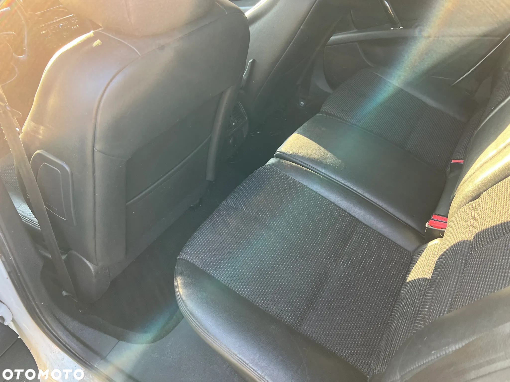 Peugeot 407 HDi 140 Sport - 17