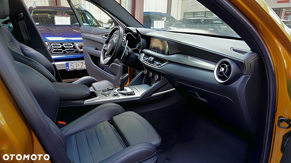 Alfa Romeo Stelvio 2.0 Turbo Veloce Q4 - 15