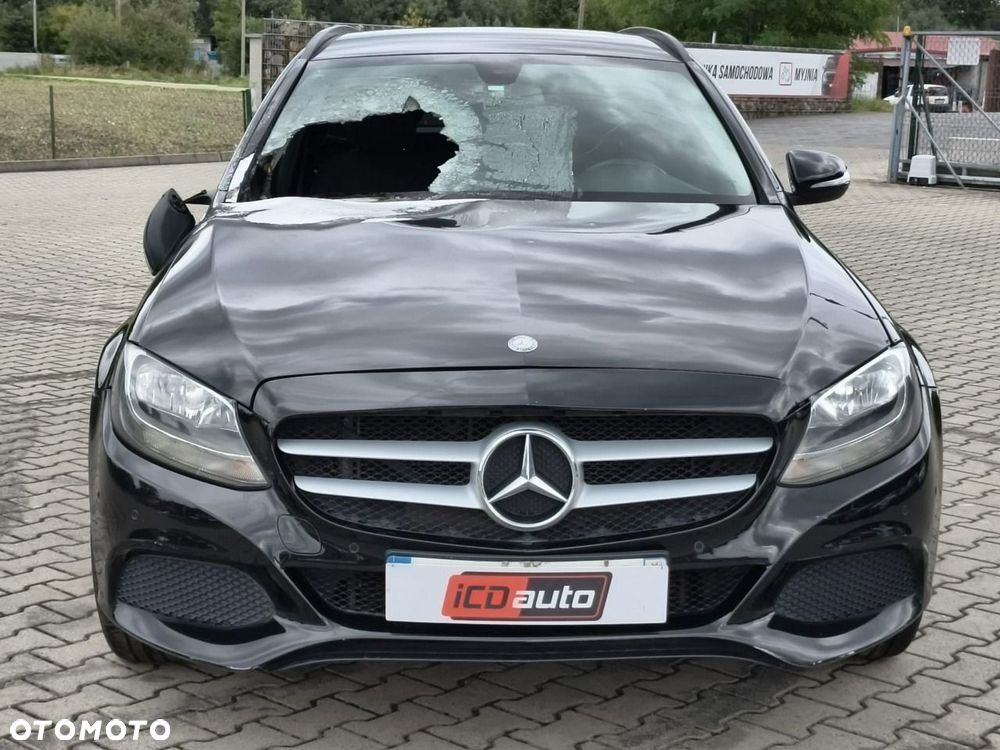 Mercedes-Benz Klasa C - 2