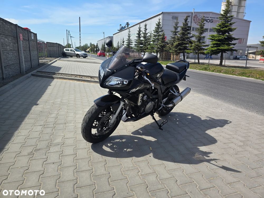 Suzuki SV - 1