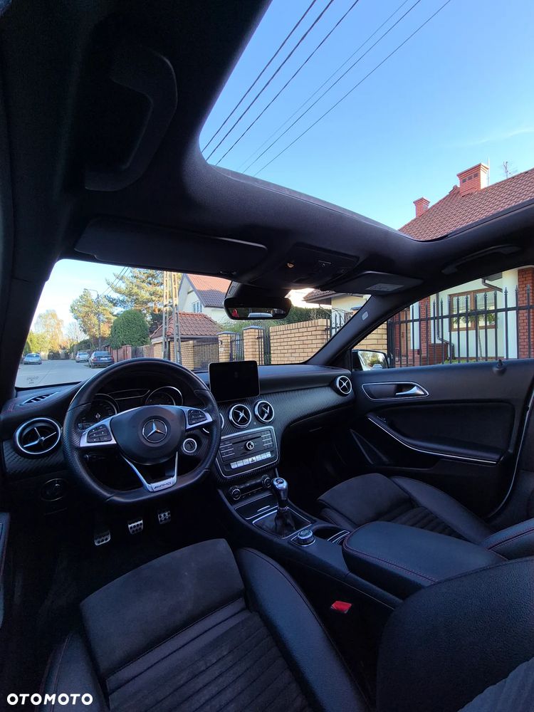 Mercedes-Benz Klasa A 250 AMG Line - 34
