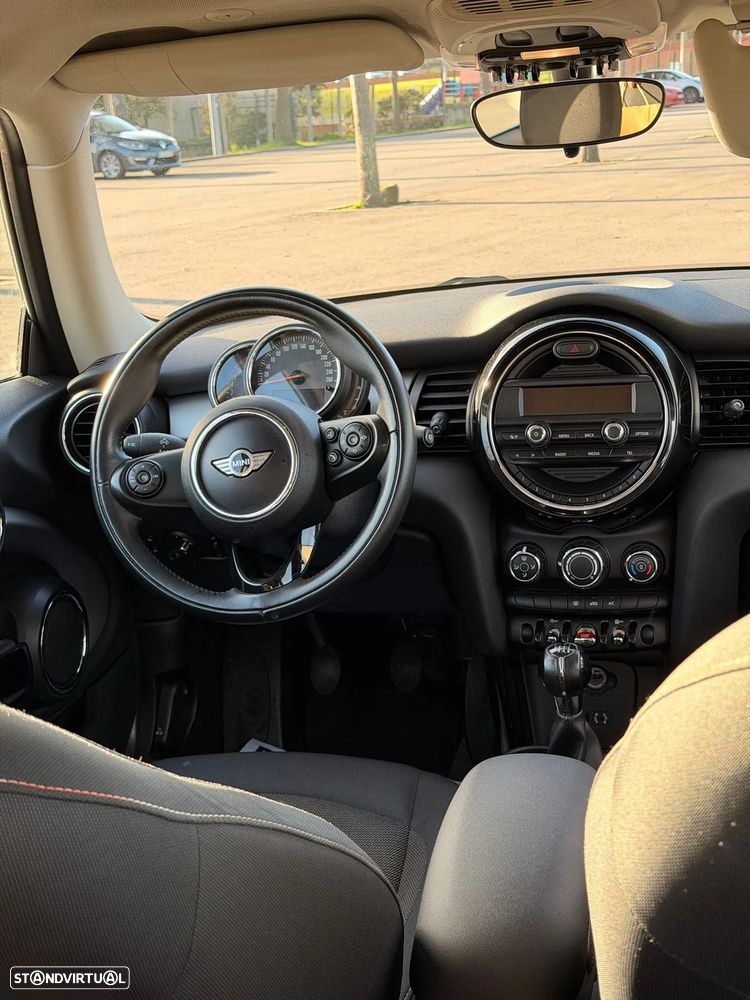 MINI 3 Portas One - 12