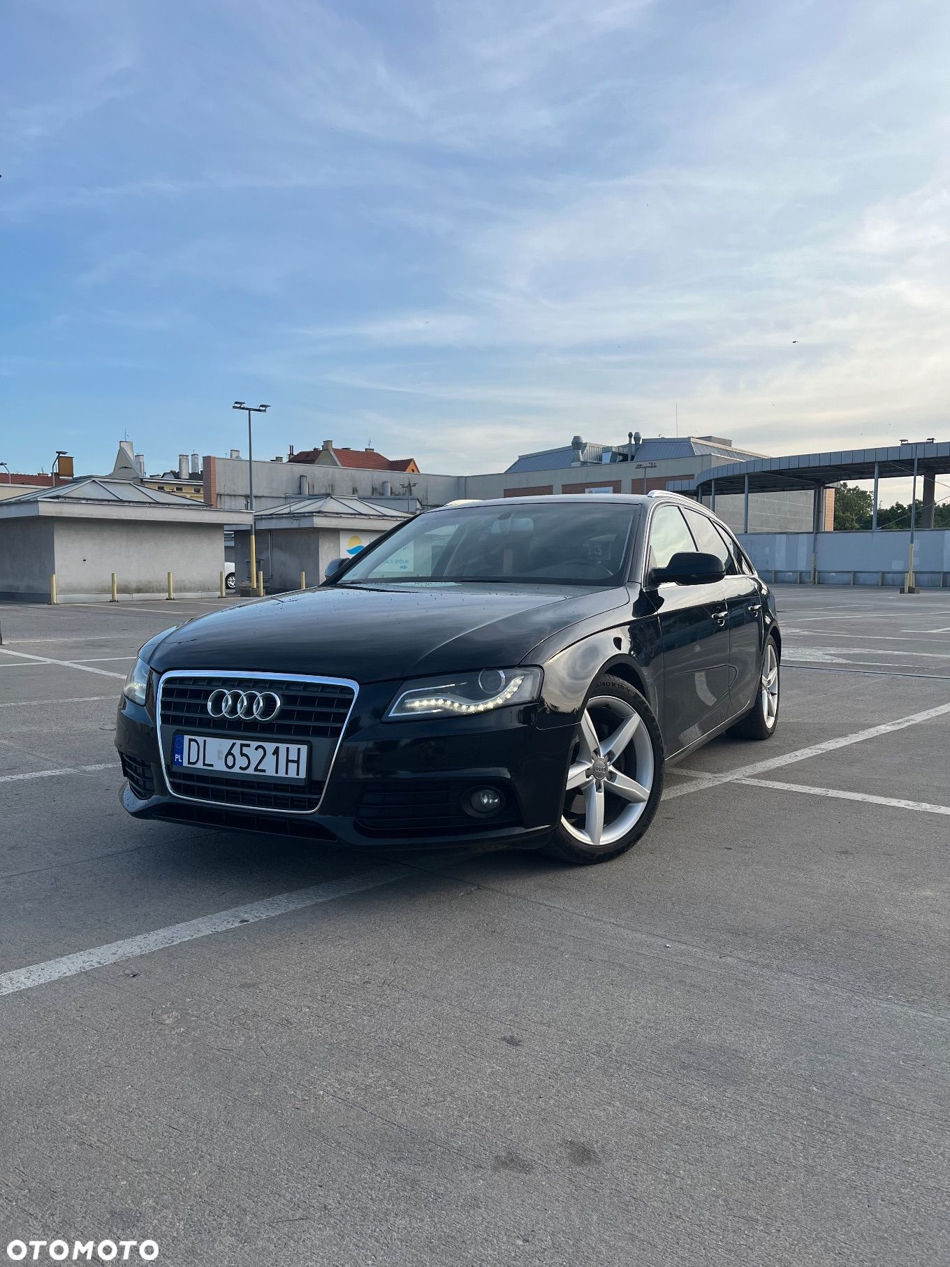 Audi A4 - 1
