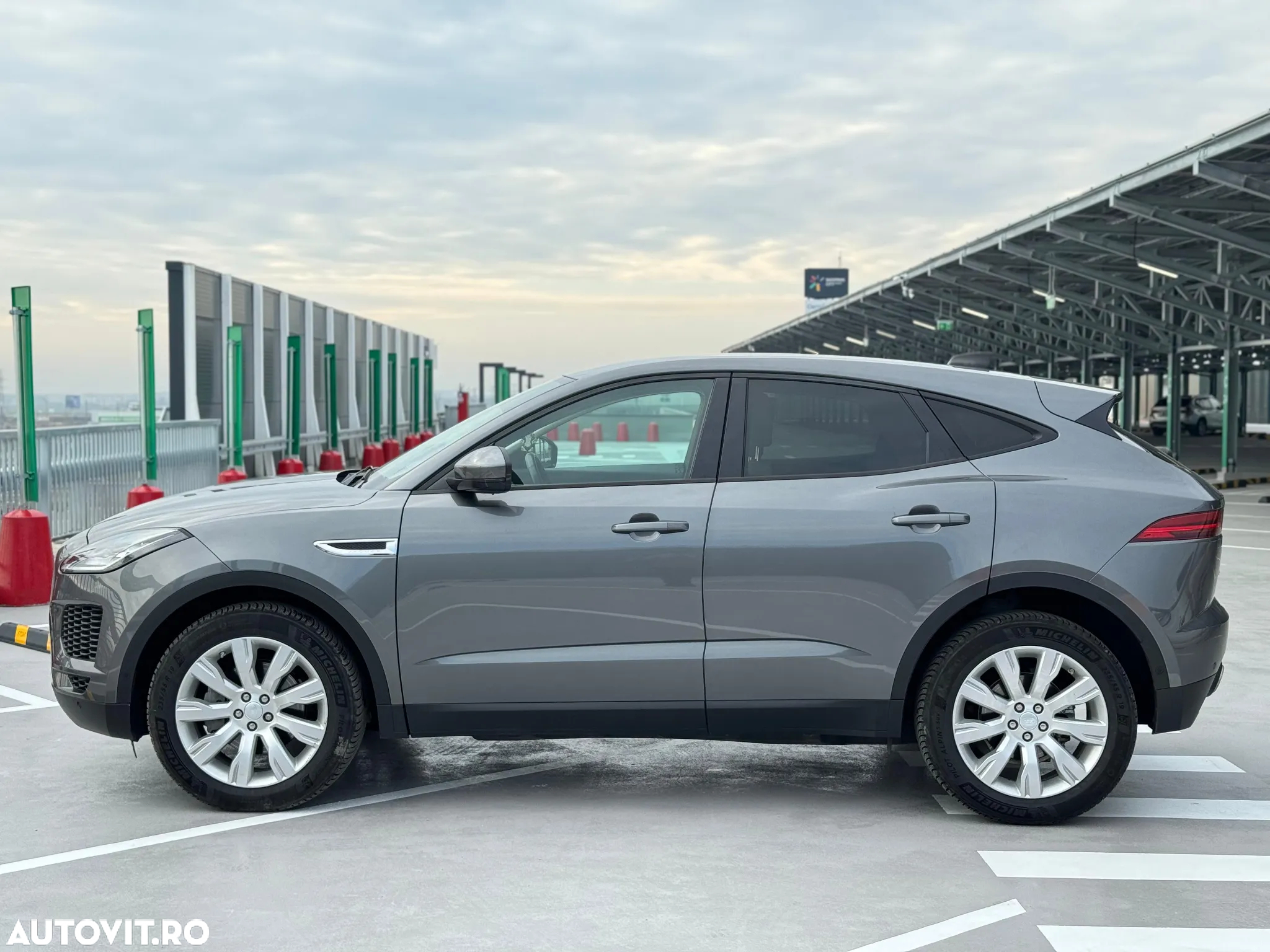 Jaguar E-Pace D150 AWD SE - 18