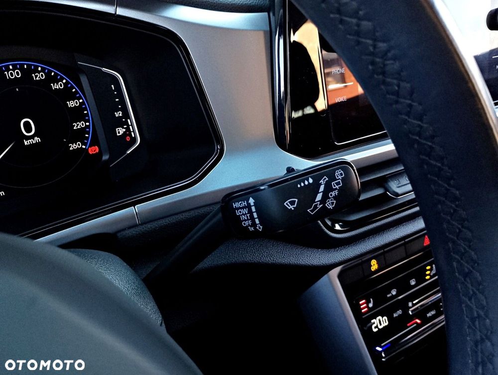 Volkswagen T-Roc 1.0 TSI Life - 21