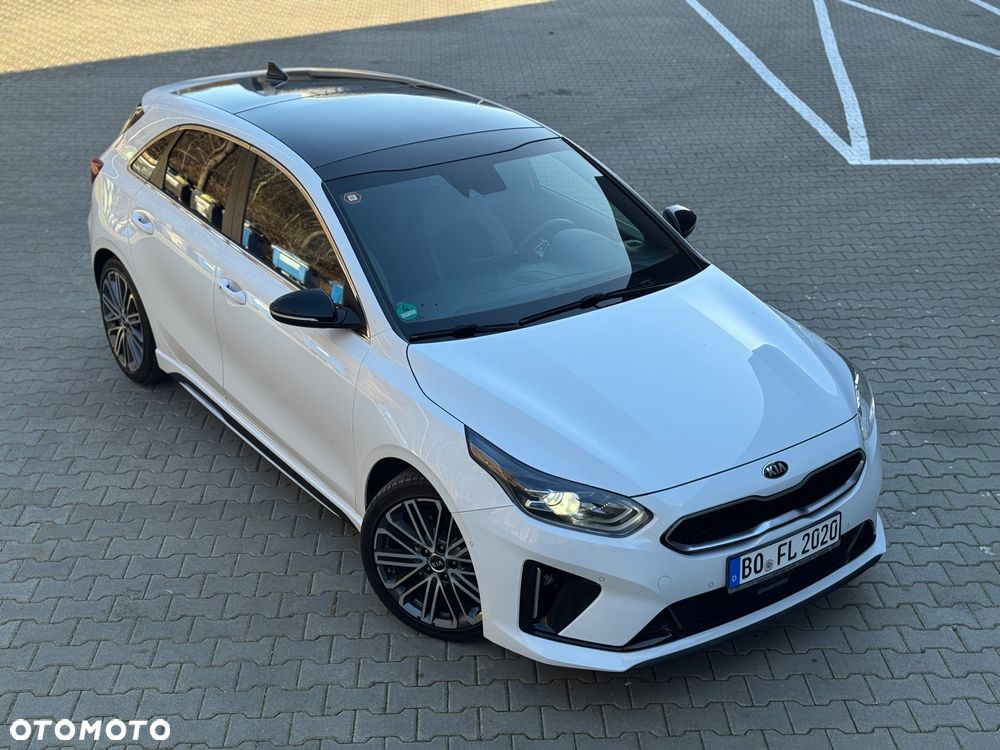 Kia Ceed 1.4 T-GDI DCT OPF GT Line - 38