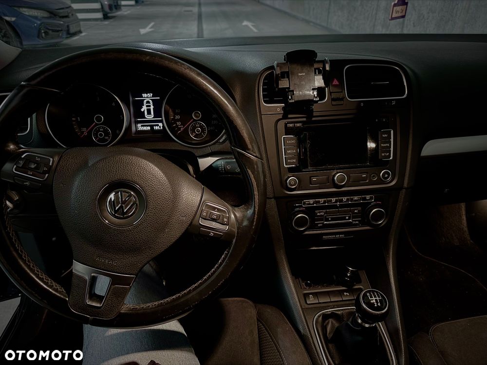 Używany Volkswagen Golf 2012 - 22 000 PLN, 255 000 km - Otomoto.pl