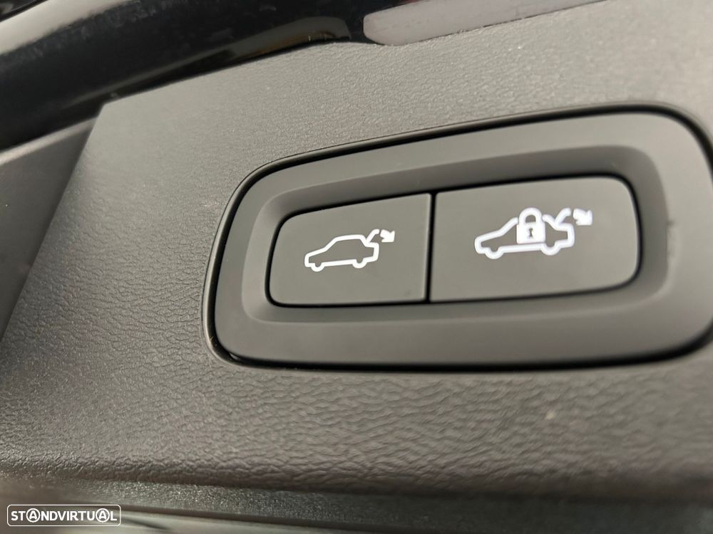 Volvo V60 2.0 T6 AWD TE Inscription Expression - 16