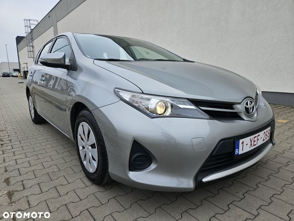 Toyota Auris 1.33 Dual-VVT-i Comfort - 9