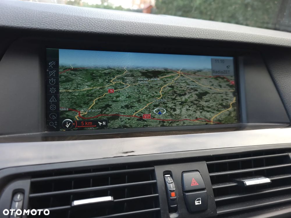 BMW Seria 5 528i - 27