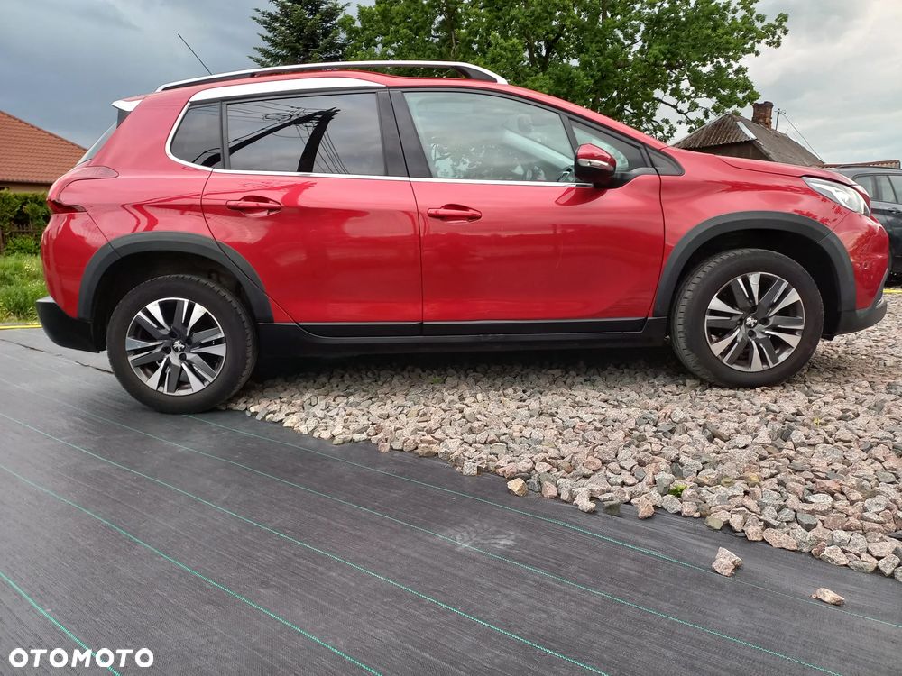 Peugeot 2008 1.2 Pure Tech Access EU6 - 13