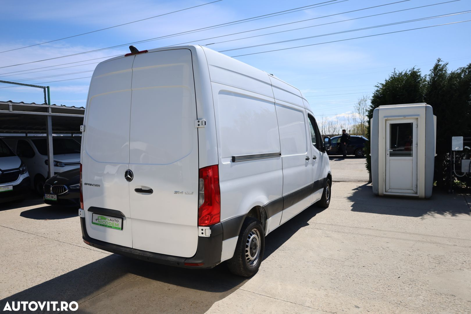 Mercedes-Benz Sprinter - 7