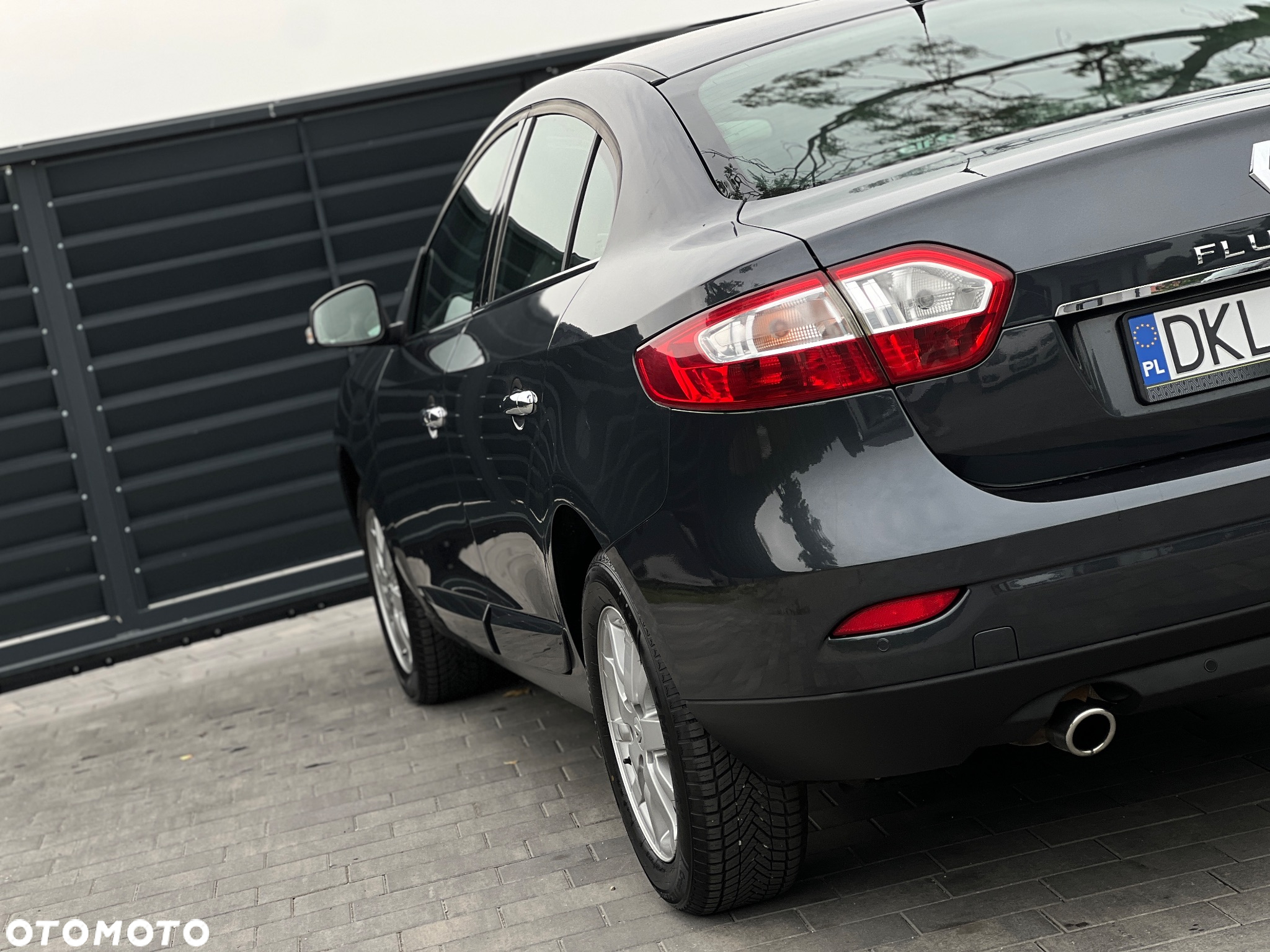 Renault Fluence 1.6 16V Privilege - 25