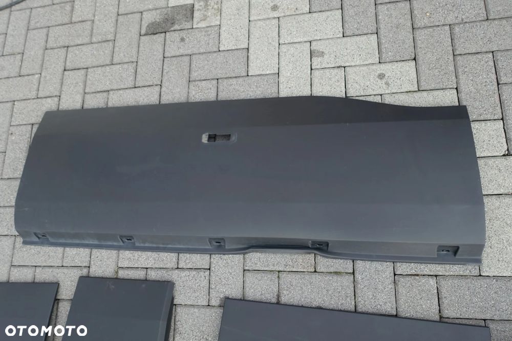 LISTWA BOCZNA IVECO DAILY VI 14r- - 2