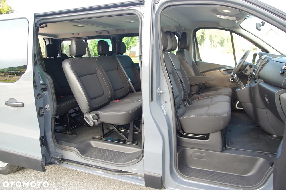 Renault Trafic Grand SpaceClass 2.0 dCi - 6