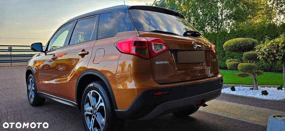 Suzuki Vitara 1.6 Premium 2WD - 16
