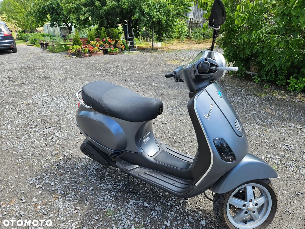 Piaggio Vespa - 7