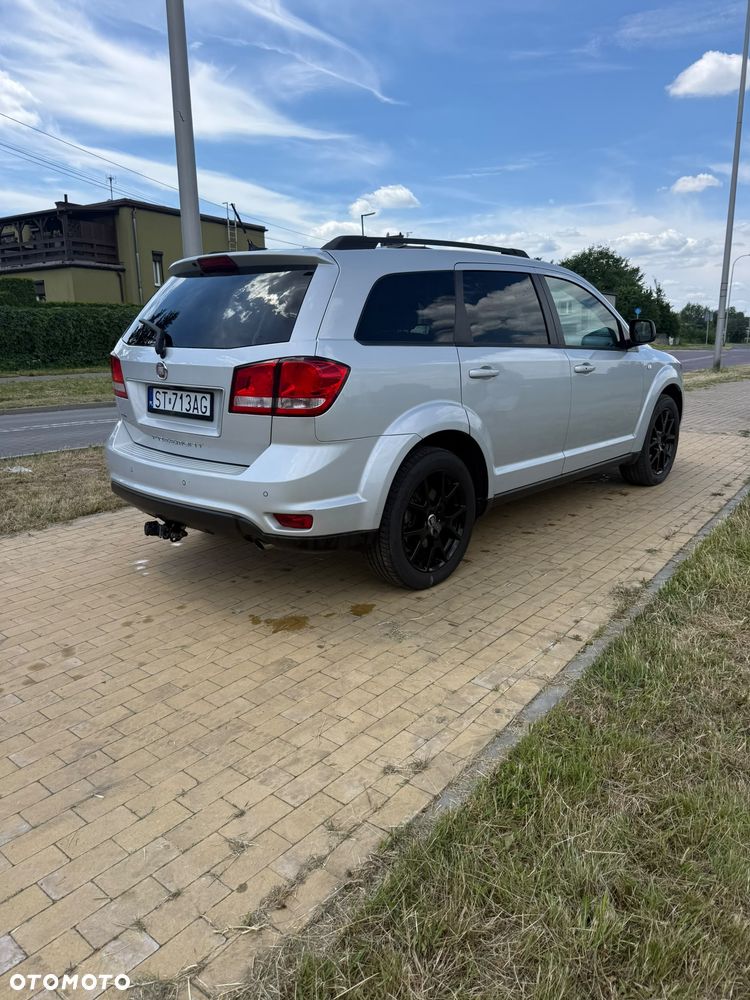 Fiat Freemont 2.0 Multijet Black Code AWD - 5