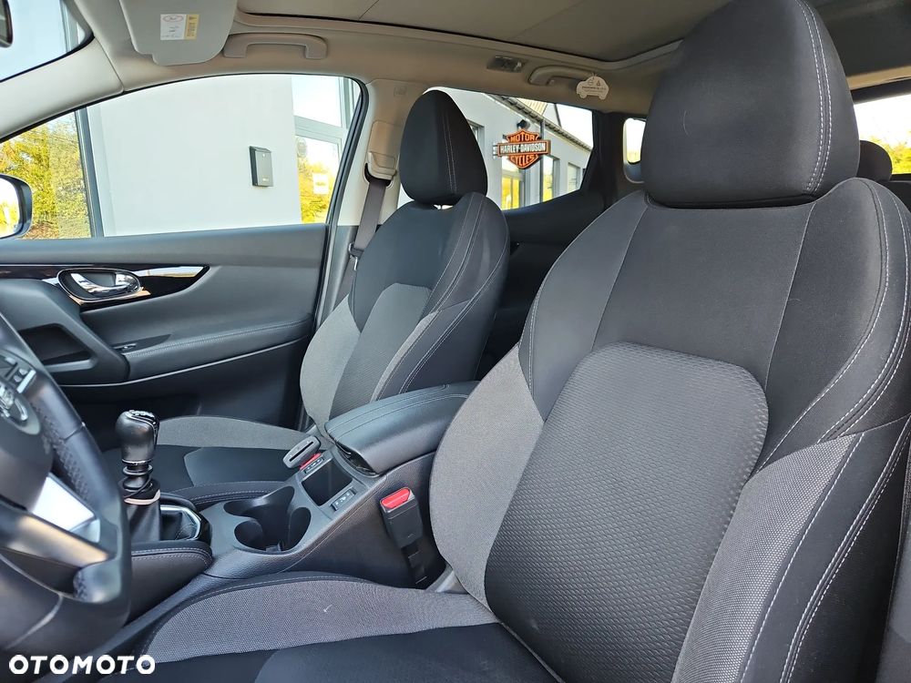Nissan Qashqai 1.3 DIG-T N-Connecta - 10