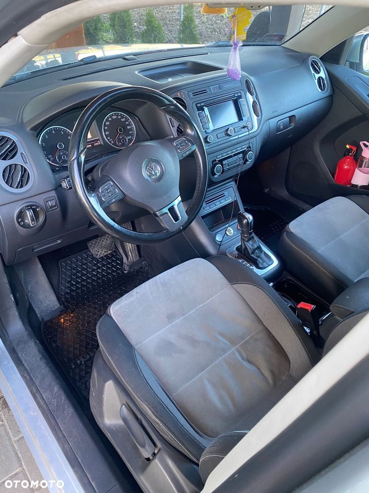 Volkswagen Tiguan - 11