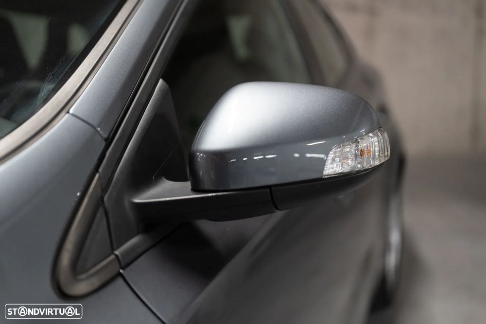 Volvo V40 2.0 D2 Kinetic Geartronic - 15