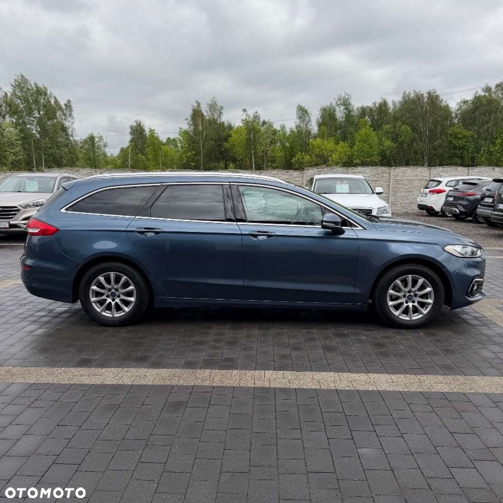 Ford Mondeo - 12