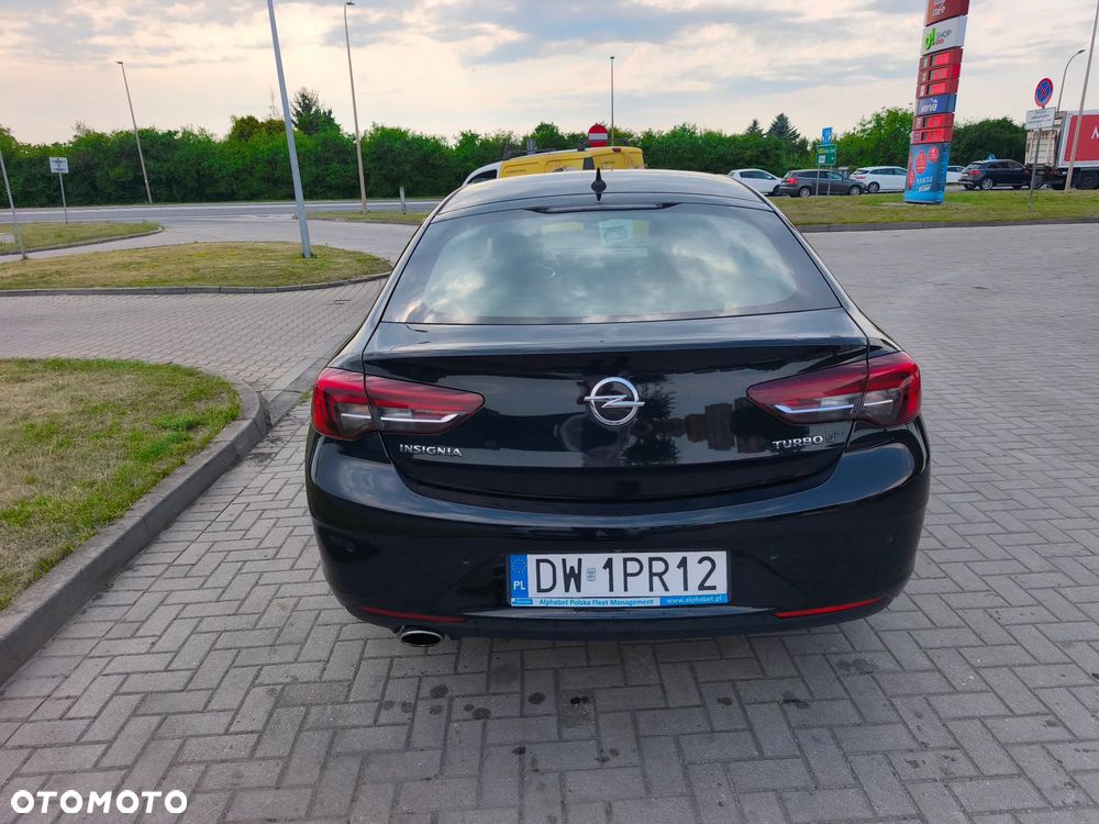 Opel Insignia - 9