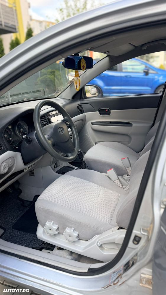 Hyundai Accent MC 1.4 DOHC GL - 8