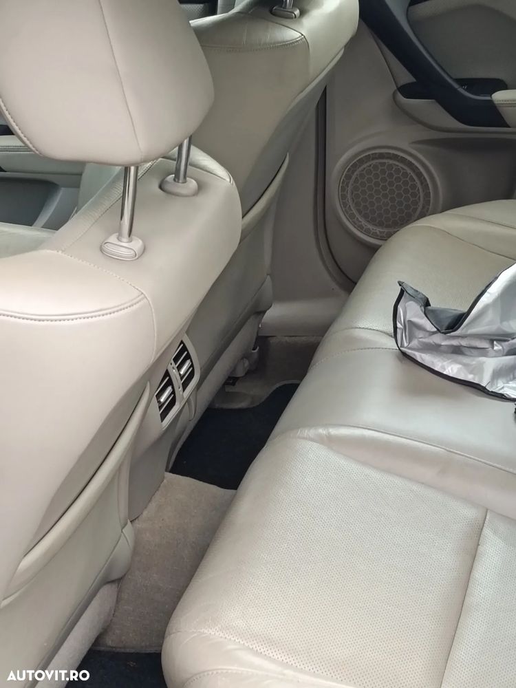 Honda Accord 2.2i-DETC Executive - 8