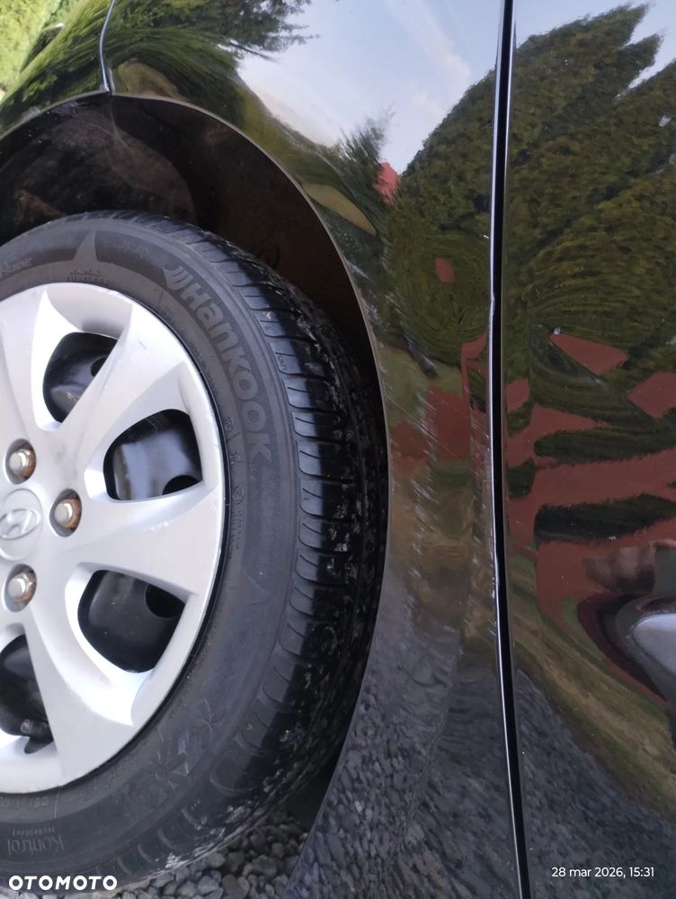 Hyundai i10 1.1 Edition 20 - 40