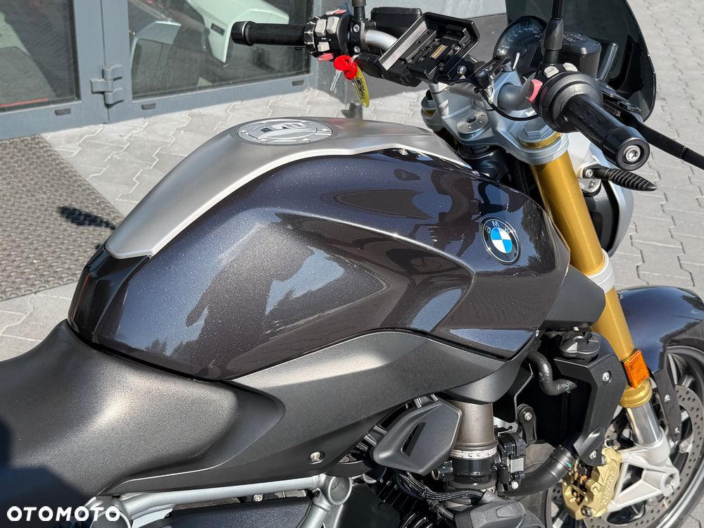 BMW R - 17