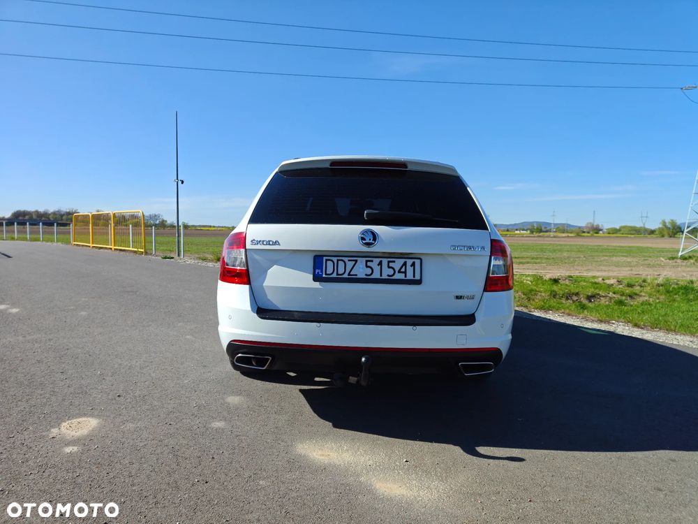 Skoda Octavia 2.0 TDI (Green tec) RS - 11