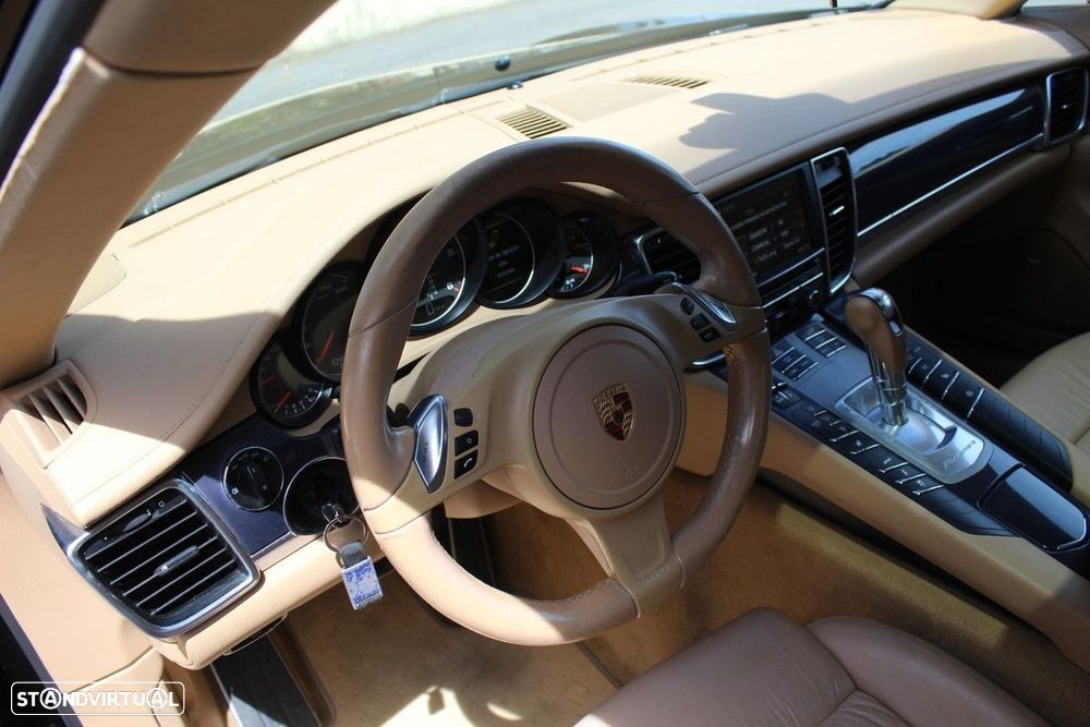 Porsche Panamera Platinum Edition - 15
