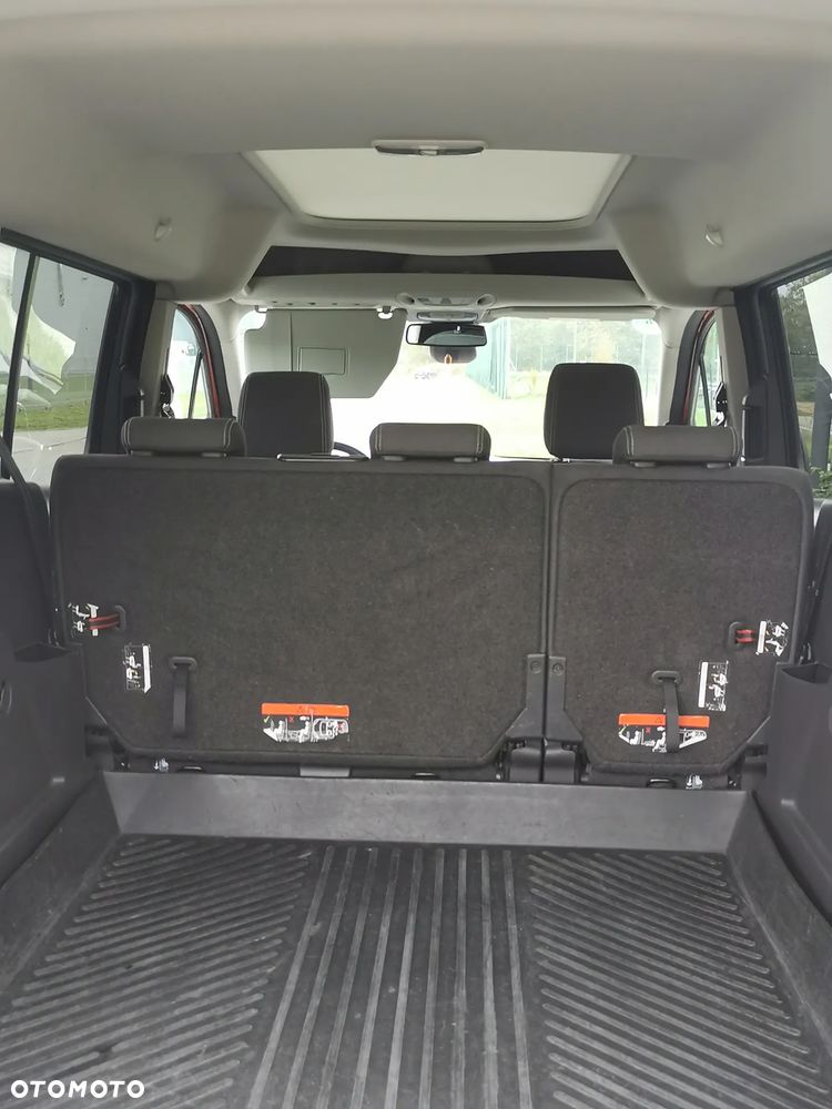 Ford Tourneo Connect Grand - 19
