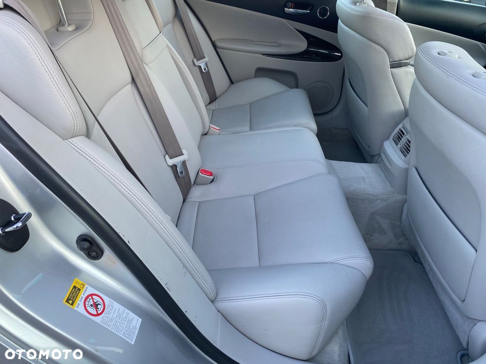 Lexus GS 300 Luxury Line - 30
