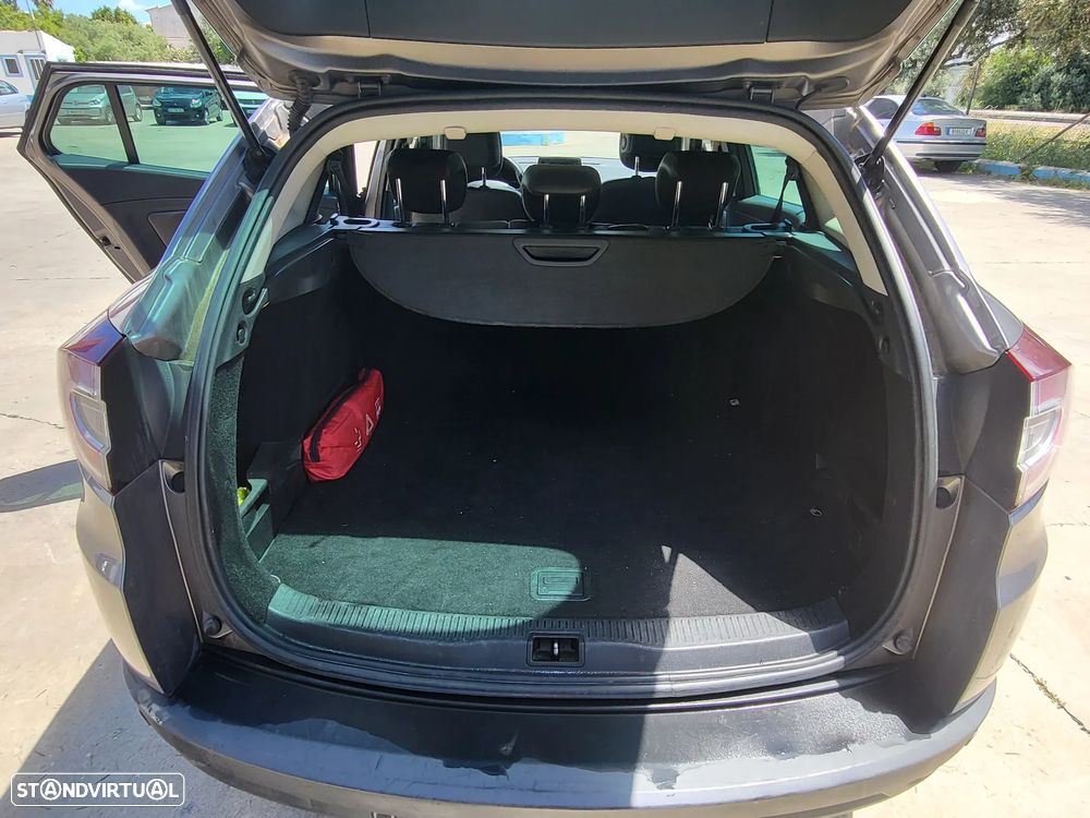 Renault Mégane Sport Tourer 1.5 dCi Dynamique - 8
