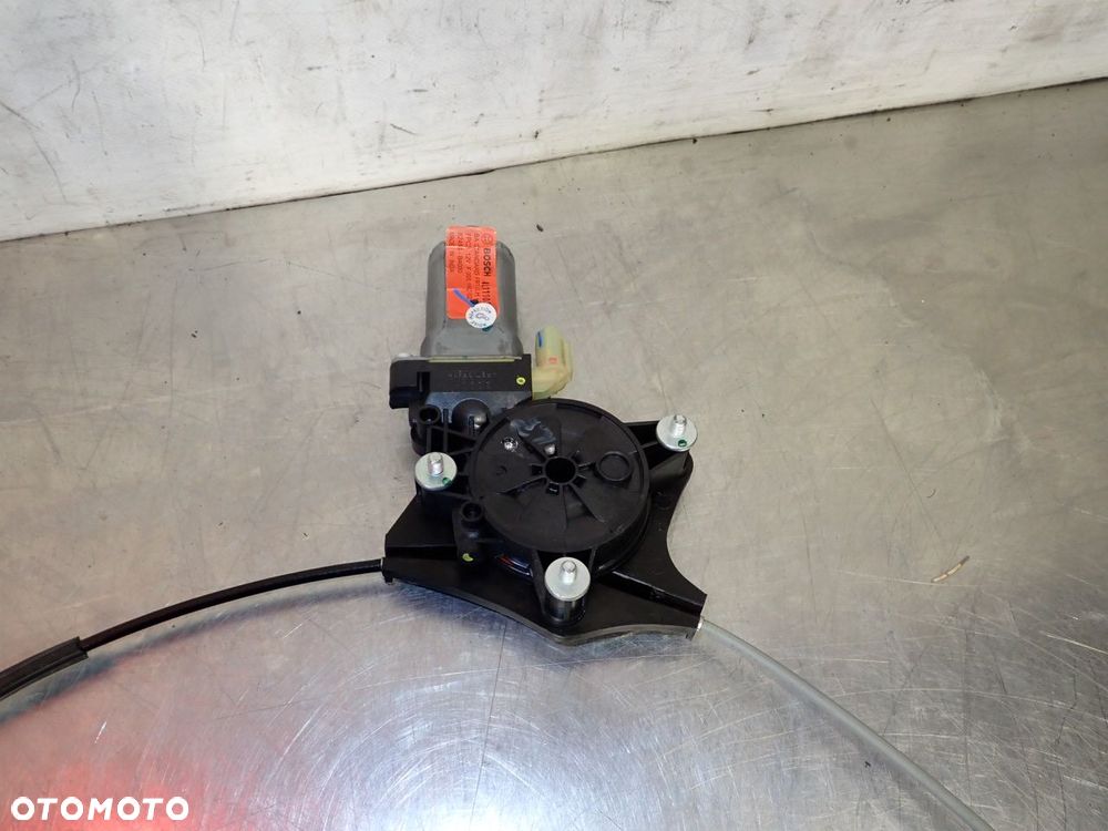 PODNOŚNIK SZYB LEWY PRZÓD HYUNDAI I10 II  82401-B4110 - 3