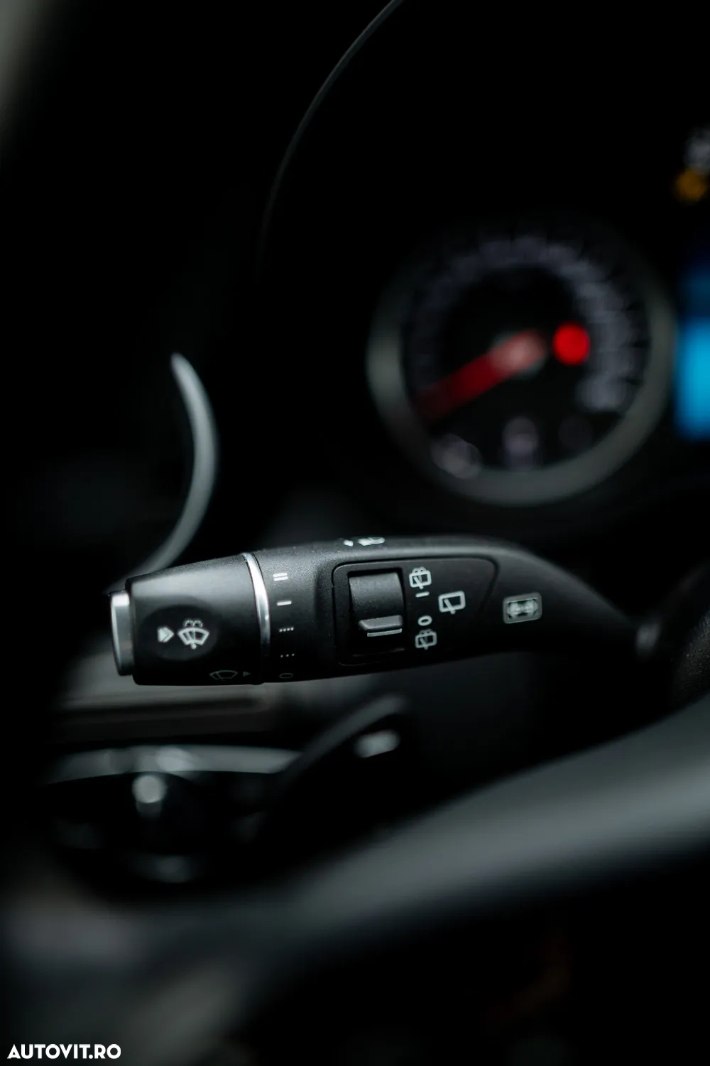 Mercedes-Benz C 220 d T 9G-TRONIC Avantgarde - 34