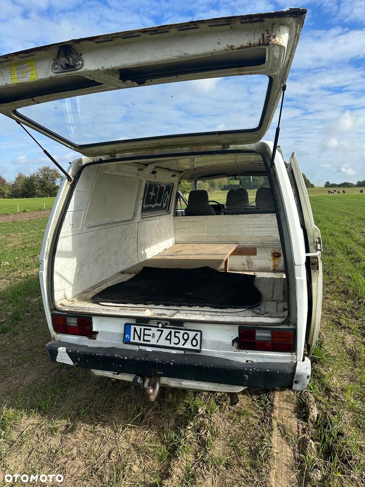 Volkswagen Transporter - 3