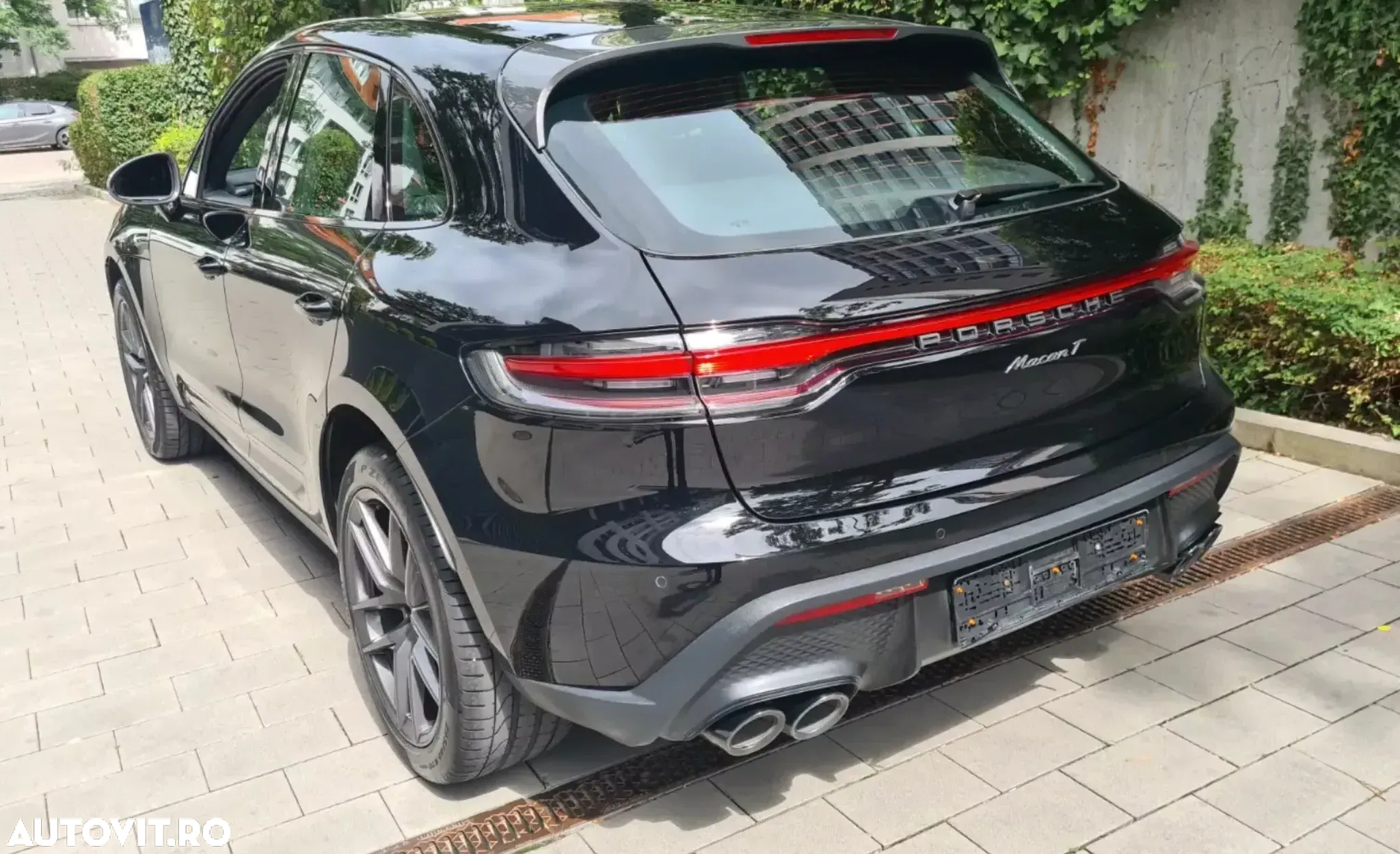 Porsche Macan T - 4